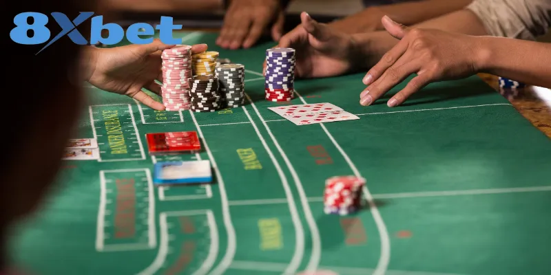 Bí Quyết Chọn Bàn Baccarat Có Tỷ Lệ Thắng Cao Tại 8XBET Chọn thời điểm đặt cược ở bàn Baccarat phù hợp